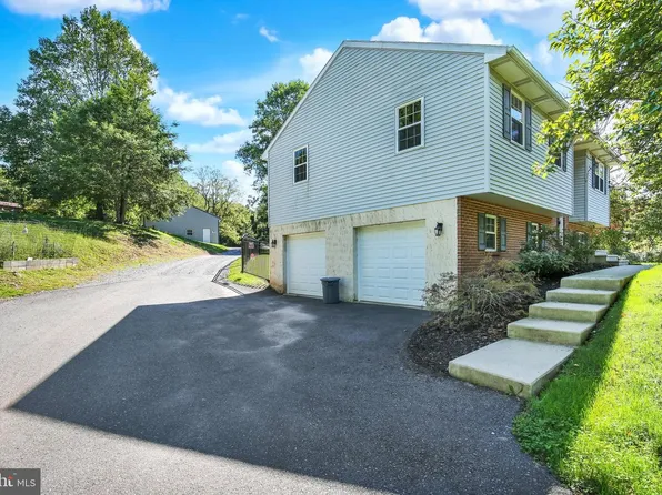 650 Gouglersville Rd, Reading, PA 19608