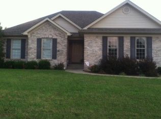 6904 Barbrook Rd, Louisville, KY 40258