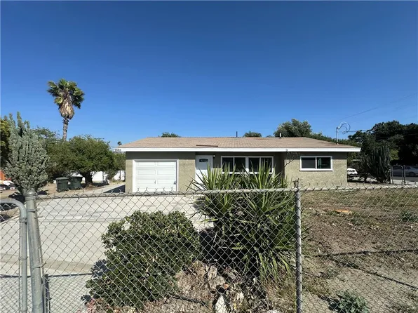 2480 Hall Ave, Riverside, CA 92509