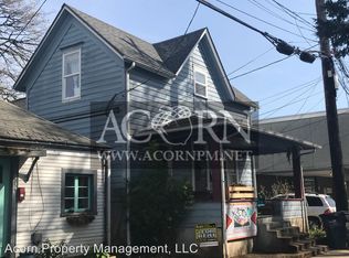 1273 Patterson Aly APT A, Eugene, OR 97401