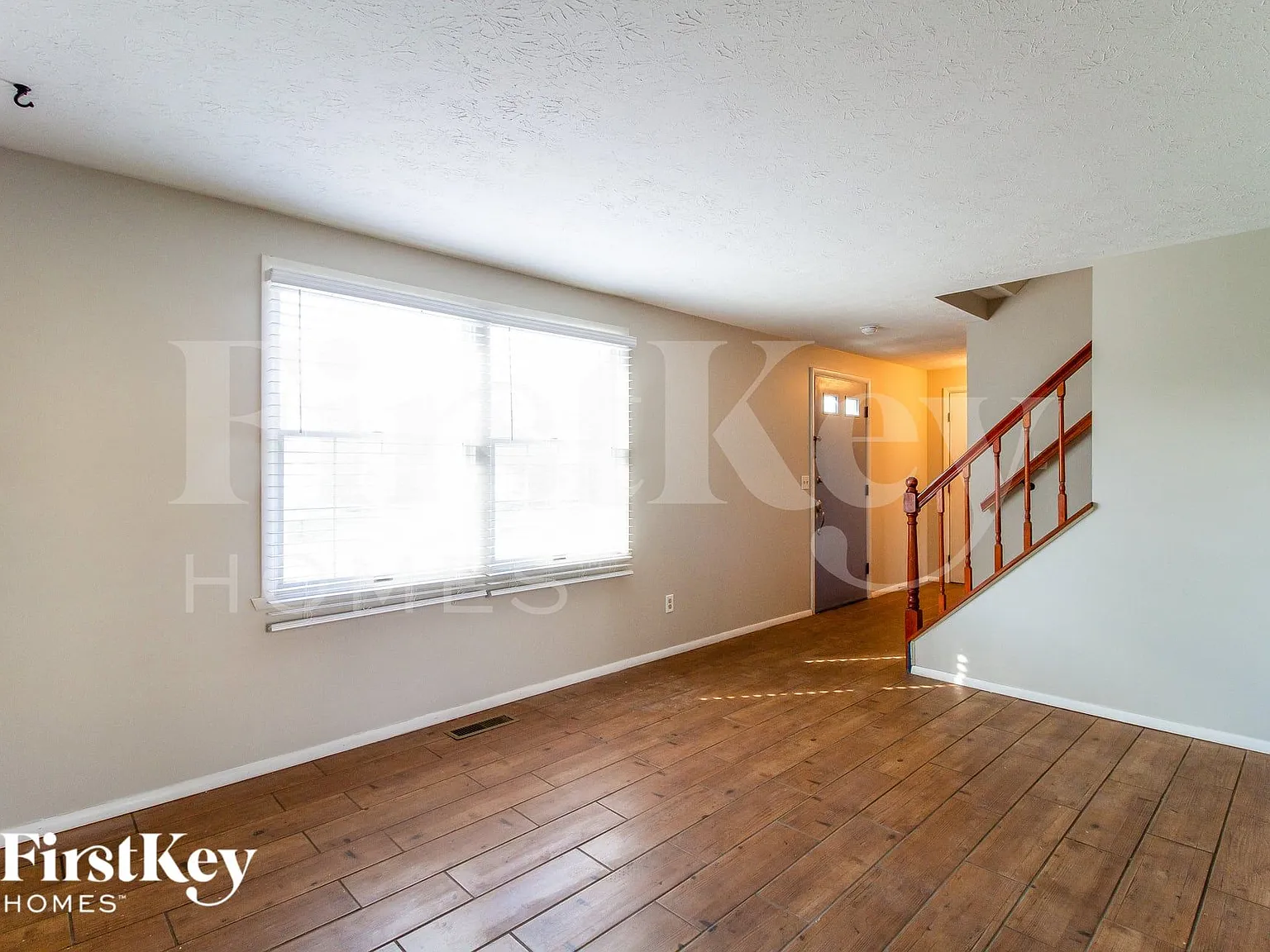 4 bed, 2.5 bath, 1863 sqft, $2,765 — Photo 3