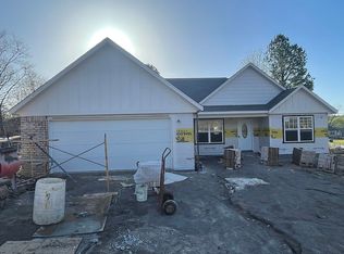 2494 Woodsman Cir, Tahlequah, OK 74464