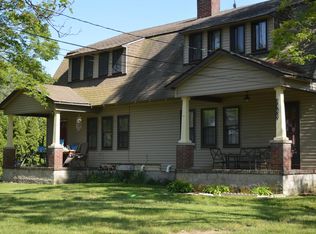 3400 W Shore Rd, Warwick, RI 02886