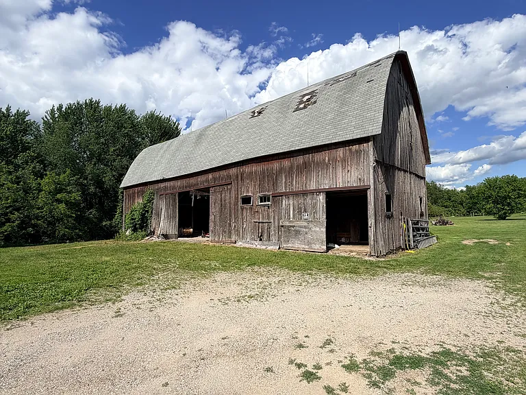 75090 Van Dyke Ave — Photo 4