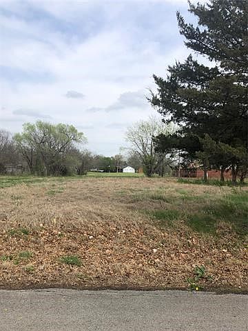 2nd image of S Indianola St