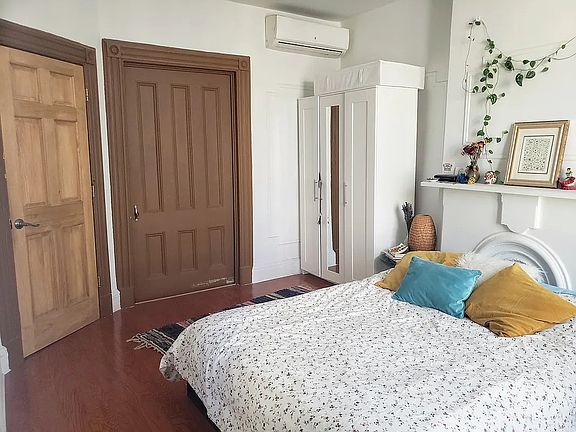 5th image of 813 Halsey St #3