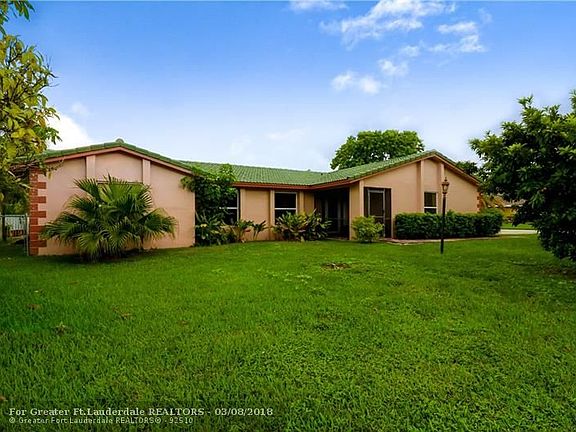 3rd image of 10940 NW 24th St