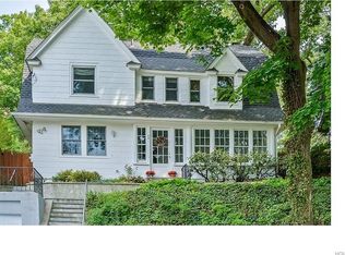 44 Chatfield Rd, Yonkers, NY 10708