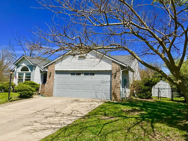 3215 Keystone Lakes Way — Photo 4