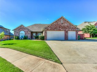 1708 Rock Creek Rd, Yukon, OK 73099