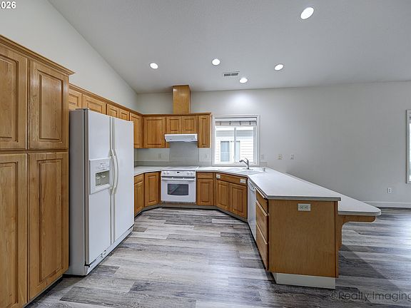 5th image of 4608 NE 129th Ave