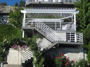 3085 Chelan Blvd, Manson, WA 98831