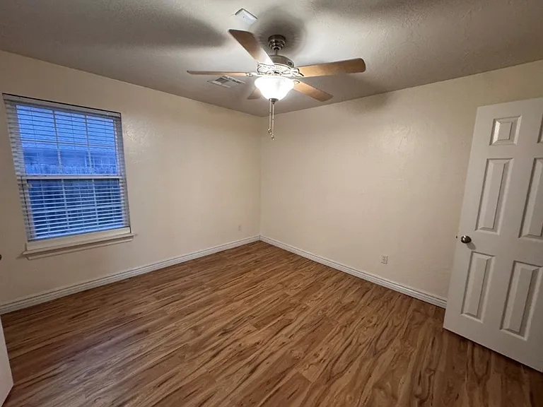 1704 Dorothy Dr — Photo 22