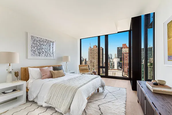 Sold by Corcoran | media 7