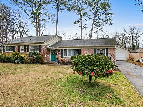 4th image of 63 Azalea Dr