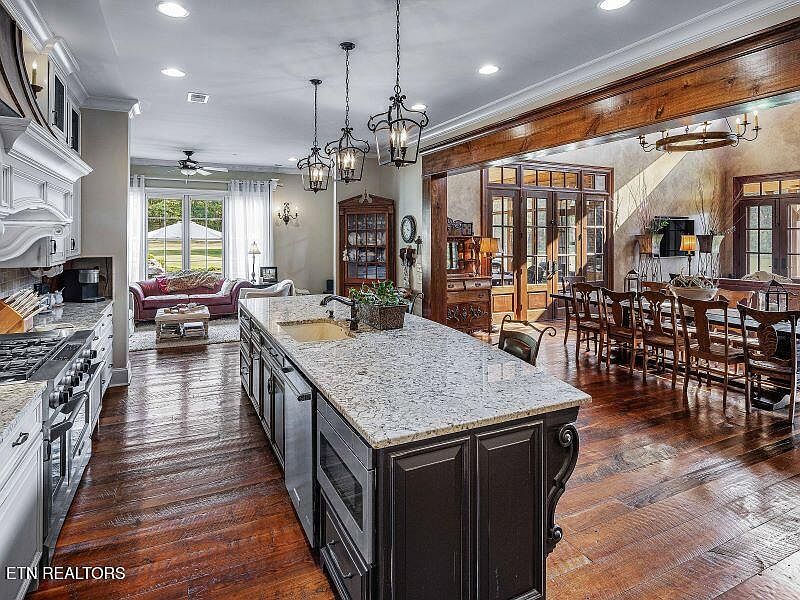 16th image of this home