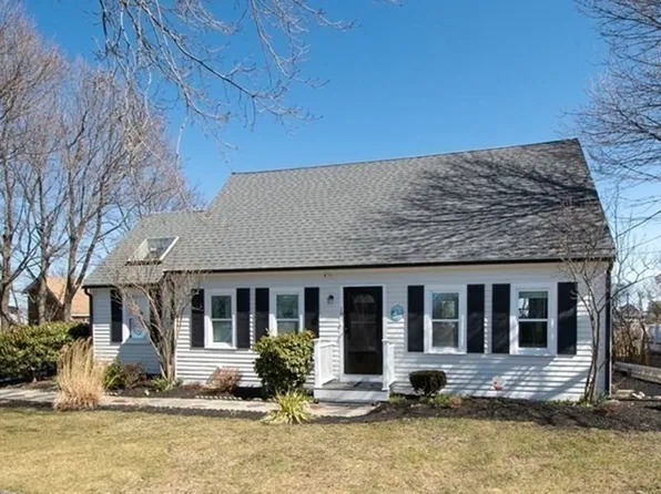 18 Buttonwood Ln, Scituate, MA 02066