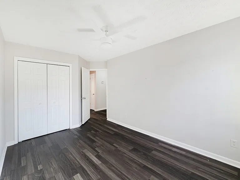 5539 Pineridge Ct — Photo 14