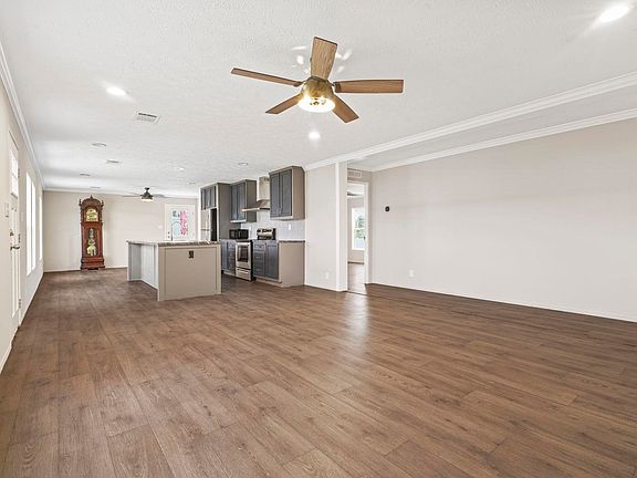 3rd image of 3288 Marshland Rd.