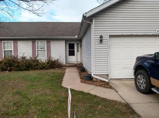 2306 E Main St, Urbana, IL