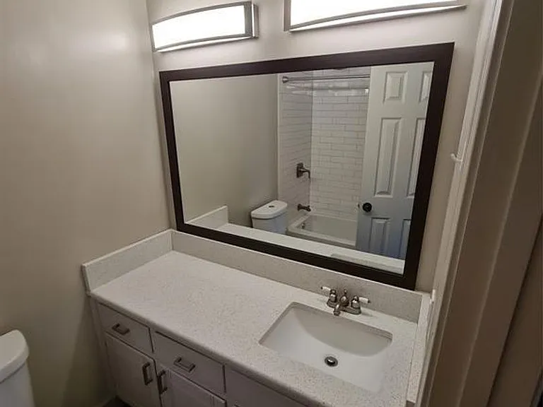 804 Winter Pl — Photo 15