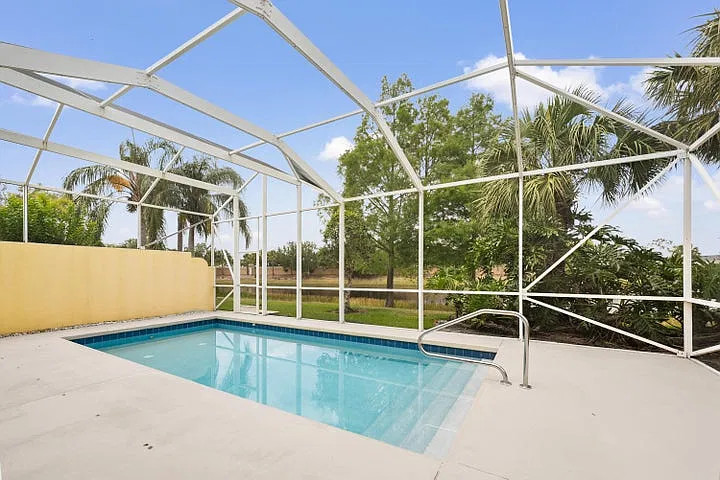 3 bed, 2000 sqft, $3,250 — Photo 4