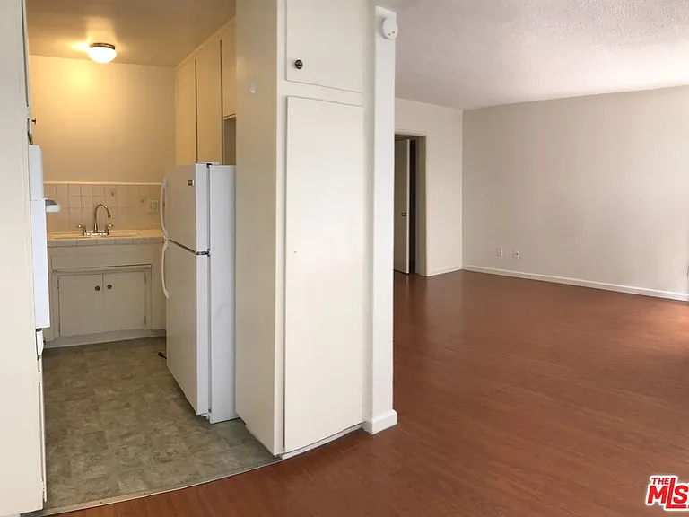 5853 Gregory Ave #2 — Photo 3