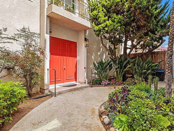 3rd image of 3431 Park Blvd APT 204