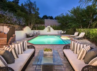 2500 Park Oak Dr, Los Angeles, CA 90068