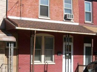 433 E Weidman St, Lebanon, PA 17046