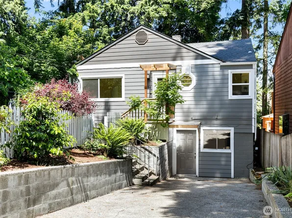 1536 NE 95th Street, Seattle, WA 98115