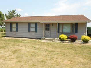 13543 Glenda Ln, Bloomington, IL 61705