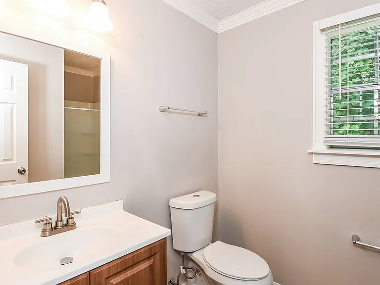 885 Trace Cir NE — Photo 15