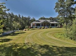 3 Lancelot Rd, Windham, NH 03087