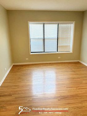 4th image of 4614 N Kedzie Ave APT 203