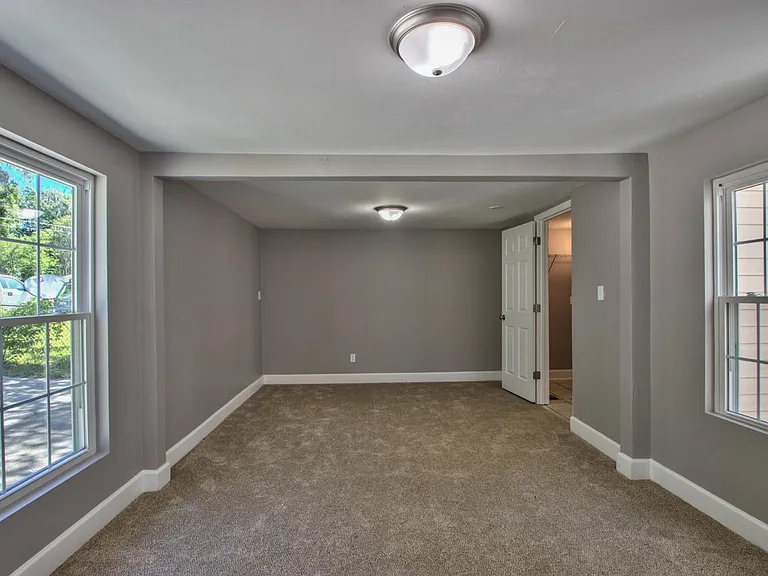 409 Perkins St — Photo 5