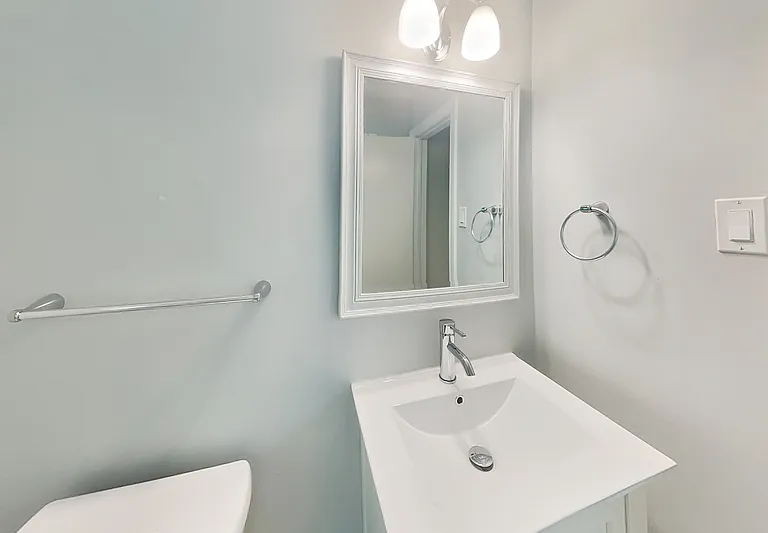 2902 Delcourt Dr — Photo 14