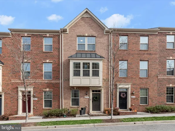 813 S Macon St, Baltimore, MD 21224