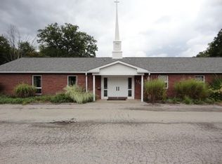 1705 Beaver Grade Rd, Coraopolis, PA 15108