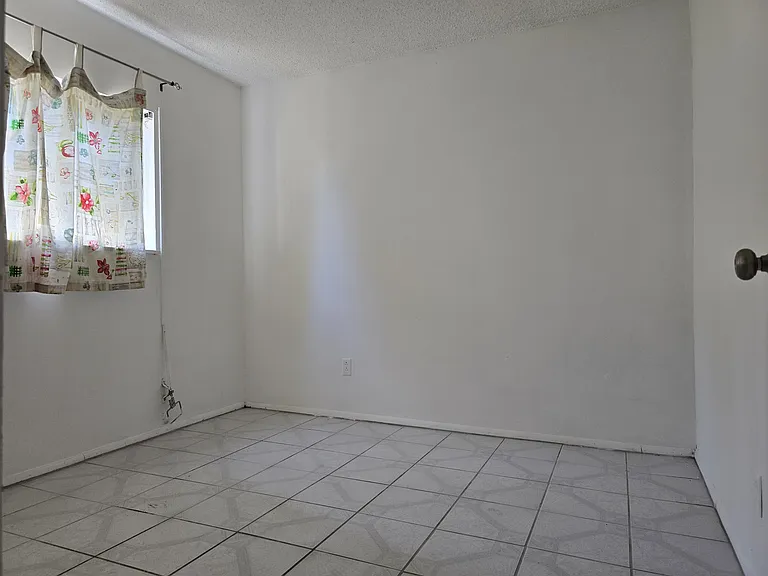 10650 Dilo St — Photo 3