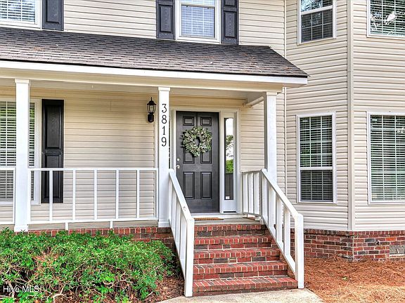 4th image of 3819 Villa Lane
