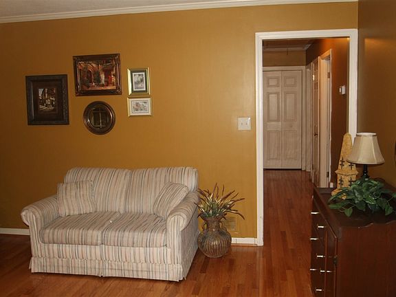 5th image of 4314 Conrad Dr
