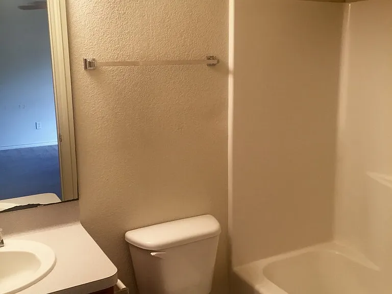 3606 Glenna Ct — Photo 11