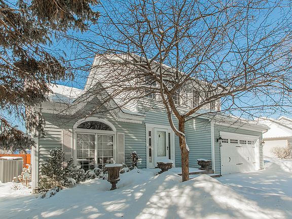 4th image of 880 Winterberry Ct