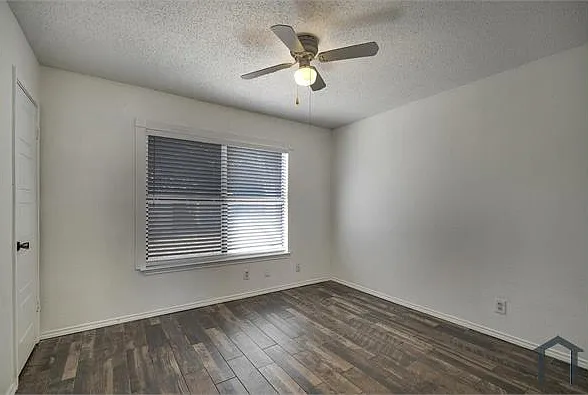6311 Village Clf — Photo 10