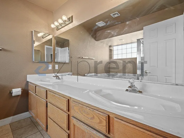 7421 W Fort Wilkins Dr — Photo 27