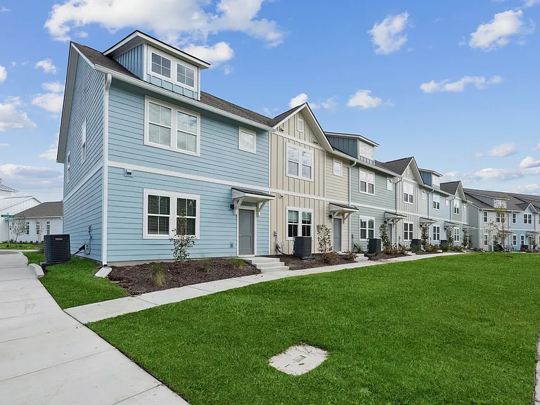 Hamlet Barclay West - Homes & Townhomes for Rent — Photo 33