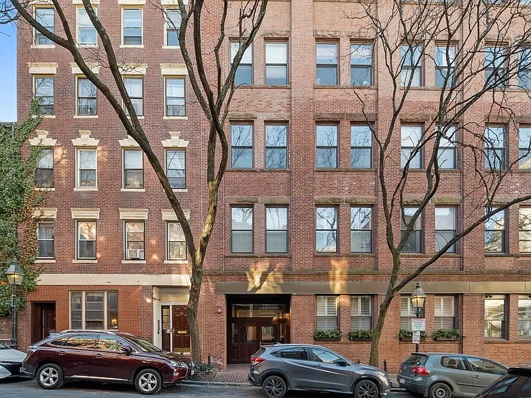 1 Garden St #2-4 — Photo 13