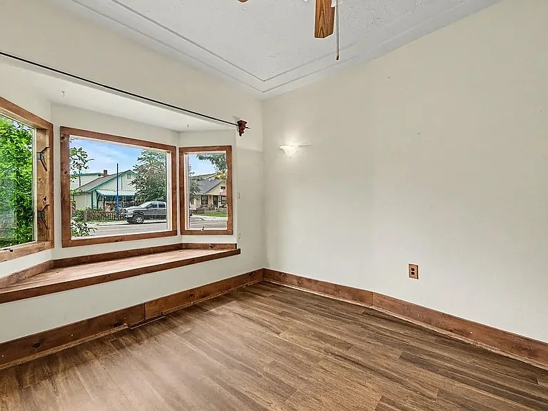 817 Garfield Ave — Photo 7