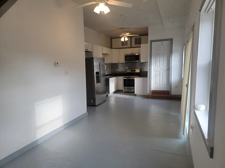 808 E Water St #A — Photo 6